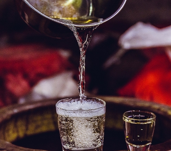 領(lǐng)匠酒文化課堂：做白酒代理應(yīng)該注意什么