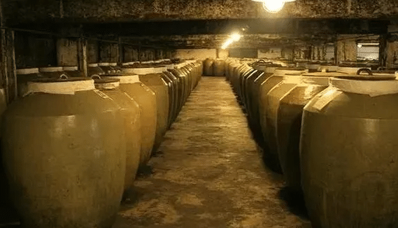 白酒窖藏储酒需要具备哪些条件？